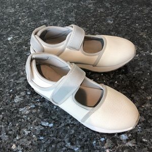 ZLNY white platform strap closure sneakers